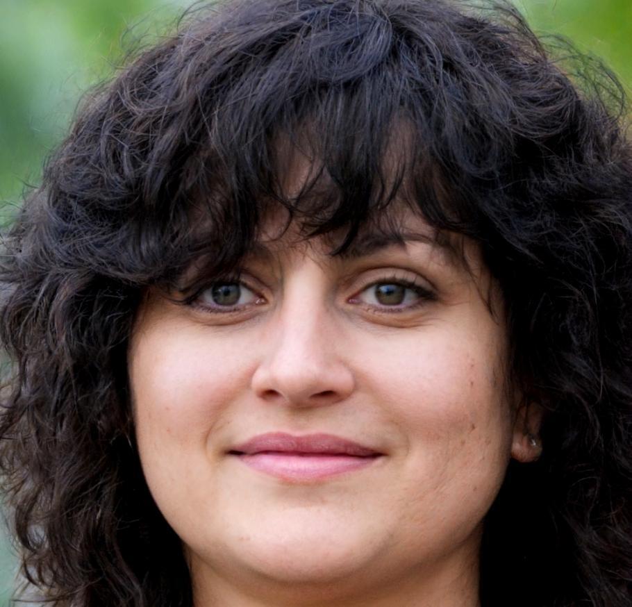 Instructora principal del programa financiero